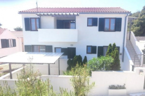 Apartments by the sea Milna, Vis - 21181